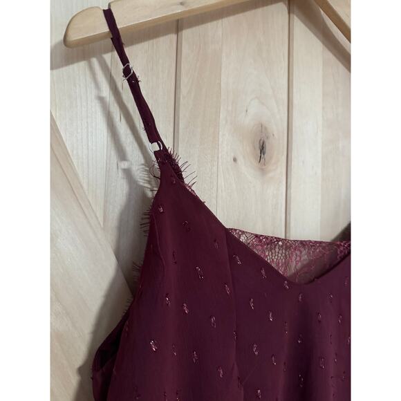 Blu Pepper | NWT Maroon Sparkle Lace Trim Tank Top | Size Small - Picture 5 of 12